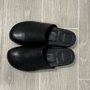 Black Leather Men's Slip-On Shoes